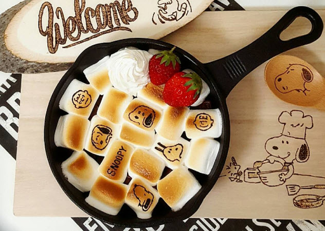 SNOOPY