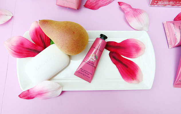 瑰柏翠 Crabtree & Evelyn 紅粉木蘭護手霜
