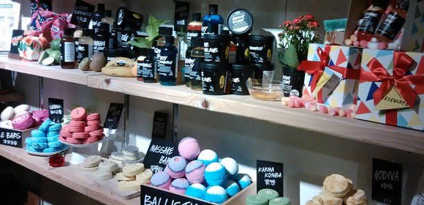 不要多餘包裝，保養品「裸體」啦！