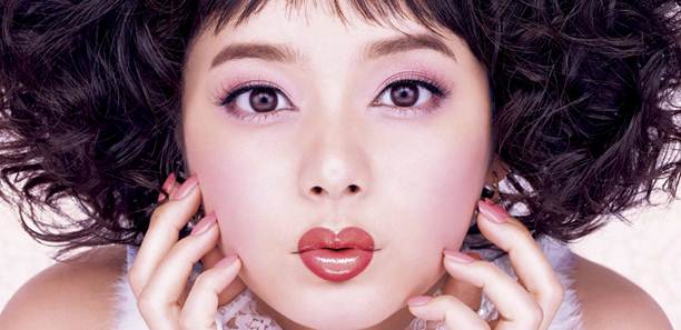 嘴唇上的"多汁愛心唇蜜"