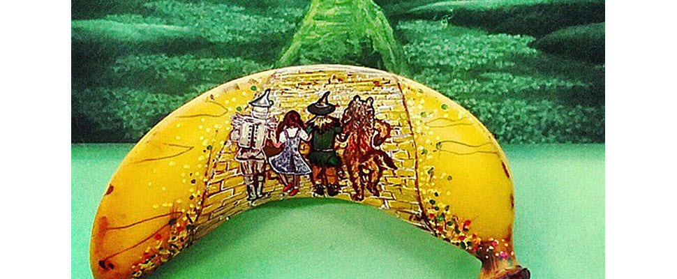 藝術無所不在，廚師放下菜刀開始「玩香蕉」