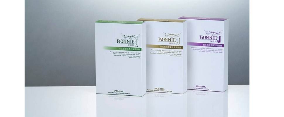 夏日臉部肌膚的補水大作戰！！