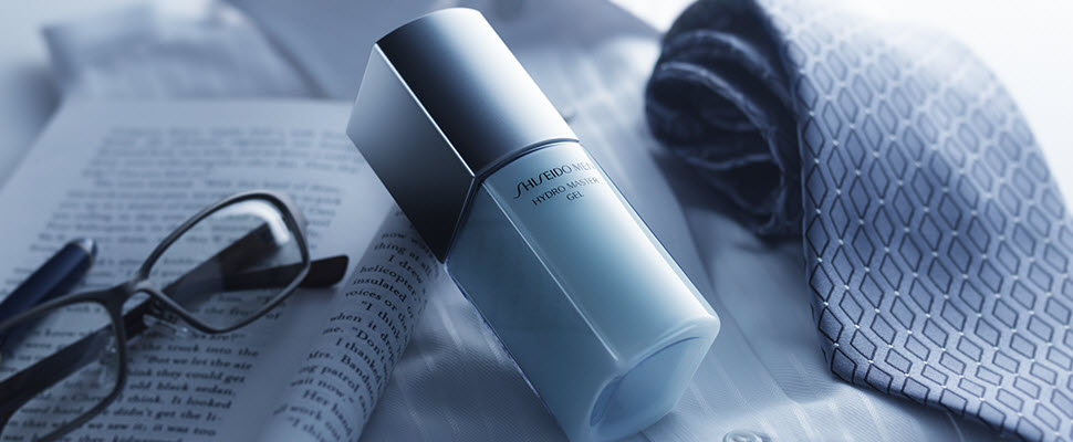 男性保養新科技，保濕控油一瓶搞定！