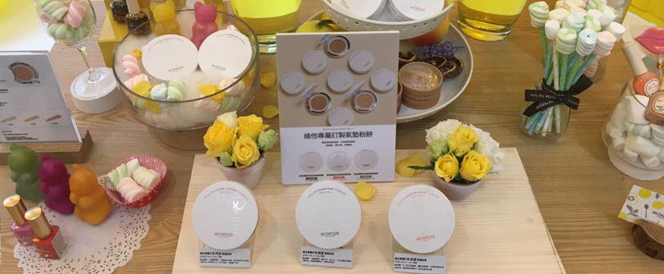 別再傻傻地往臉上拍！凱鈞老師不藏私「一塊氣墊粉餅ｘ三種實用妝效」打造最強發光偽素顏